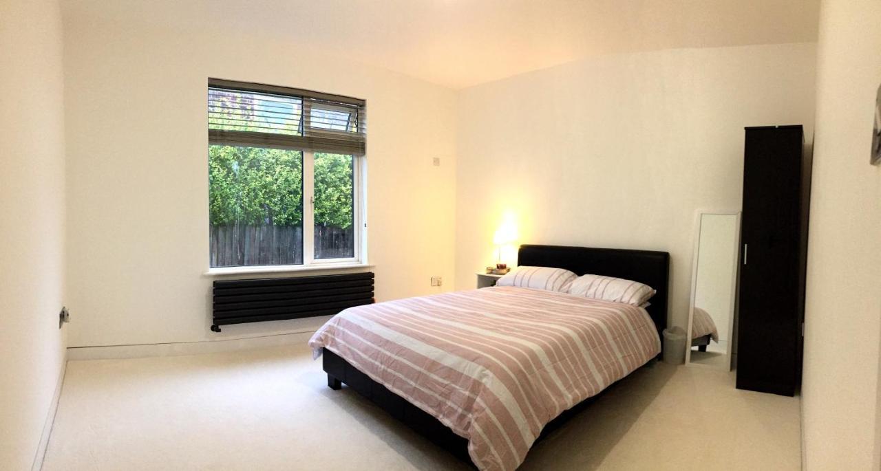 Spacious Double Bedrooms Sharing New Bathroom, En-Suite Option Available, Kings Lynn Кингс-Линн Экстерьер фото